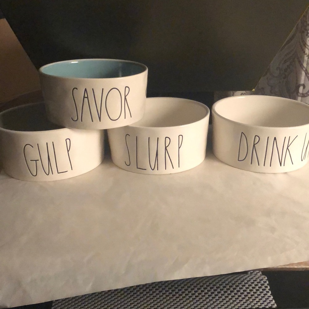 Rae Dunn - set of four bowls